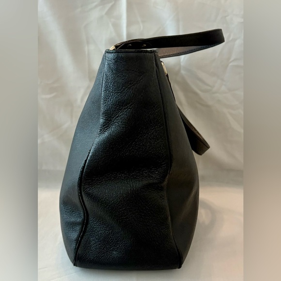 Kate Spade New York black leather shoulder bag very soft quality leather - Picture 4 of 11